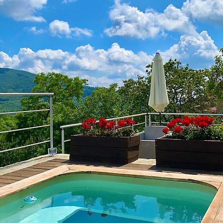 Agriturismo Vezzano 치우시 델라 베르나 외부 사진