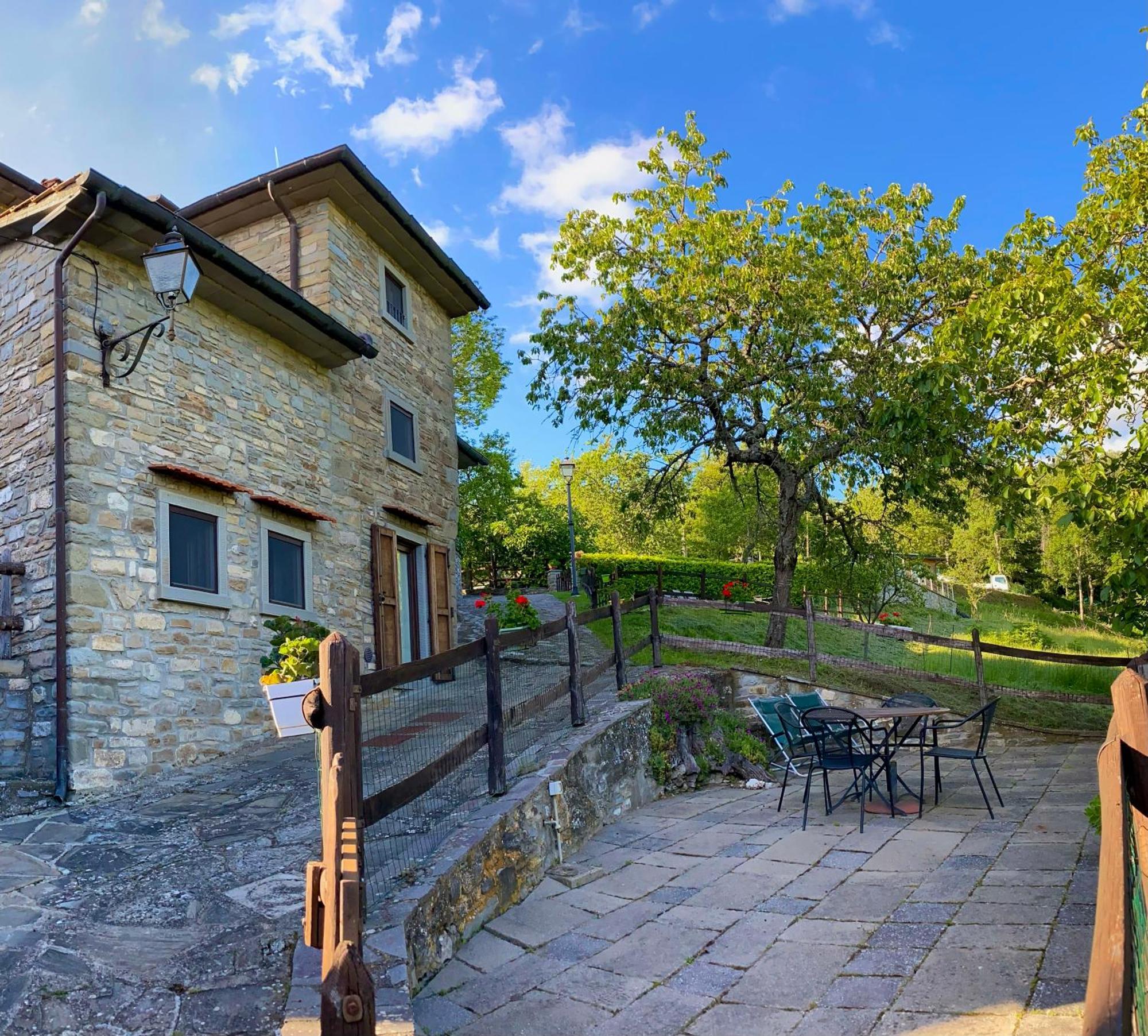 Agriturismo Vezzano 치우시 델라 베르나 외부 사진